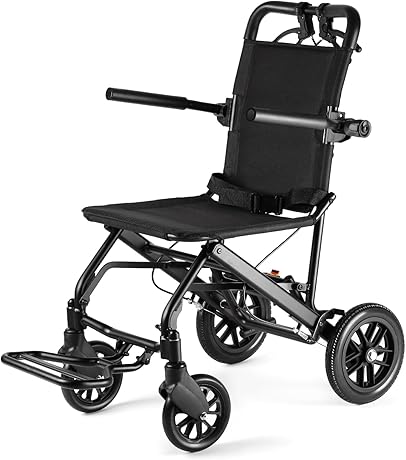 空の旅を、もっと身近に】FreeWalk Z15 超軽量折りたたみ介助用車椅子